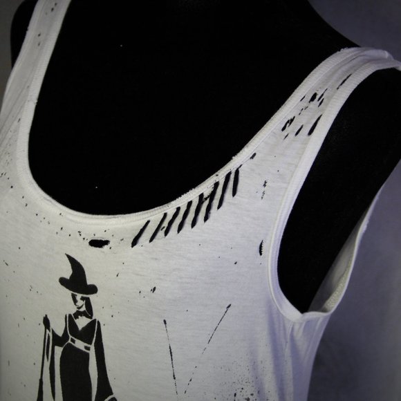 Witch Handmade Distressed Halloween Destroyed Wome - Picture 3 of 4